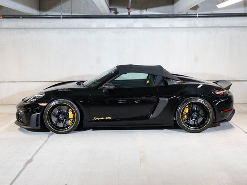 Certified 2025 Porsche 718 Boxster Spyder RS RWD image 2