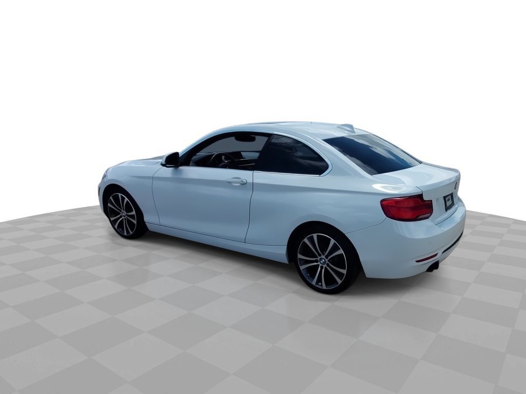 Used 2019 BMW 230i Coupe w/ Convenience Package RWD image 6