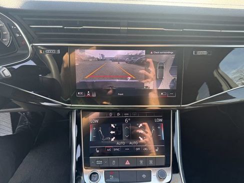 Certified 2025 Audi Q7 3.0T Premium Plus AWD/4WD image 17