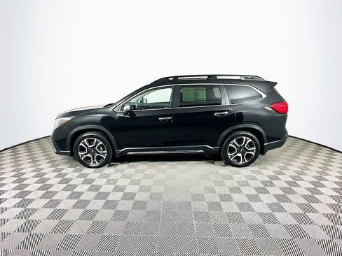 Used 2023 Subaru Ascent Touring AWD/4WD image 6