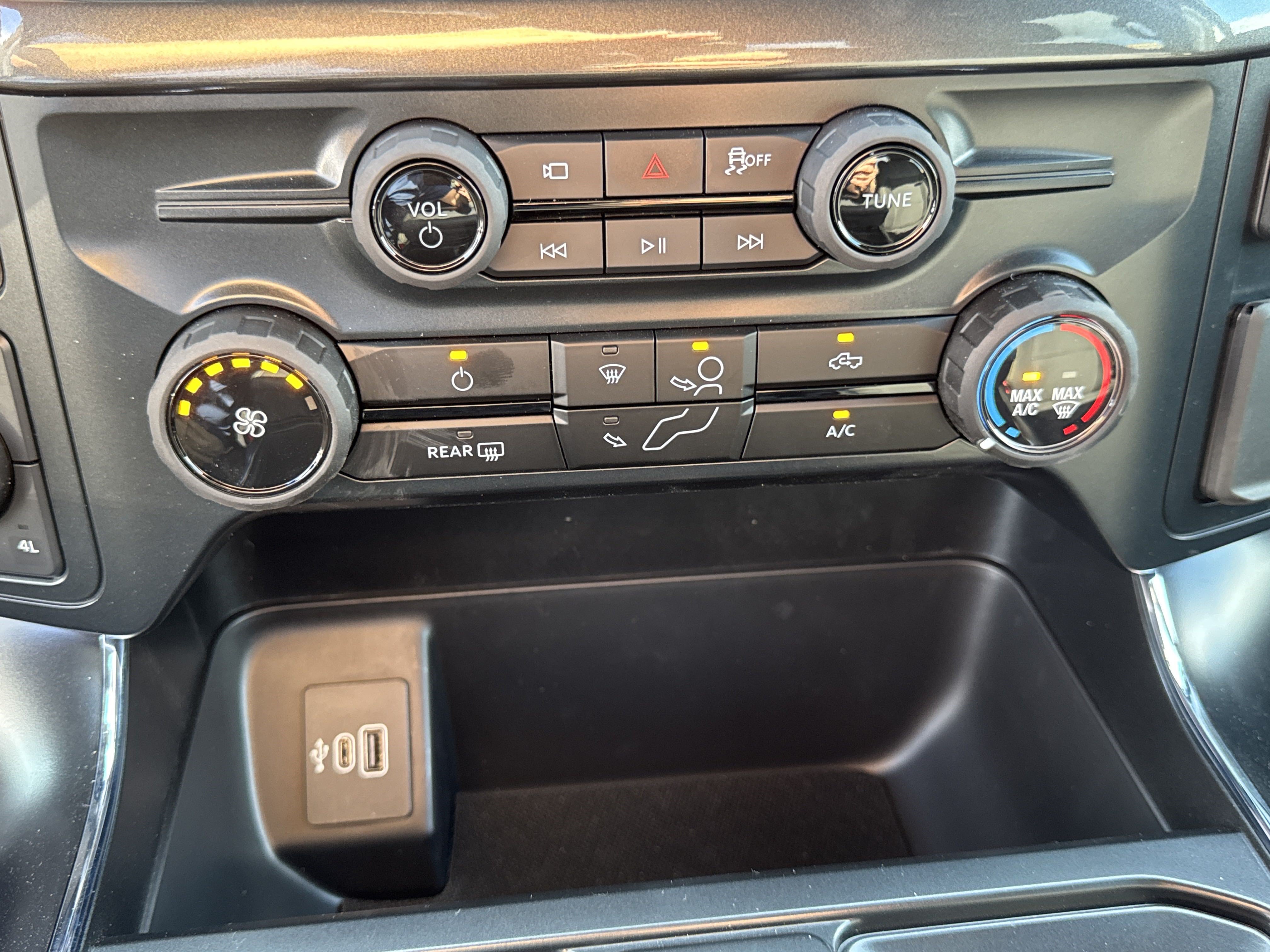 New 2025 Ford F150 STX w/ STX Black Appearance Package AWD/4WD image 27