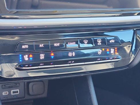 Used 2023 Chevrolet Bolt EUV Premier w/ Sun & Sound Package image 16