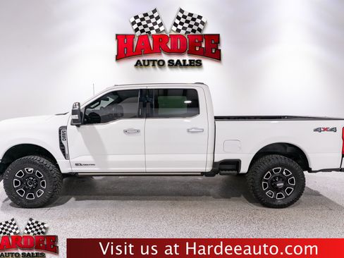 Used 2024 Ford F250 Platinum AWD/4WD image 1