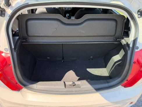 Used 2021 Chevrolet Spark LT FWD image 11