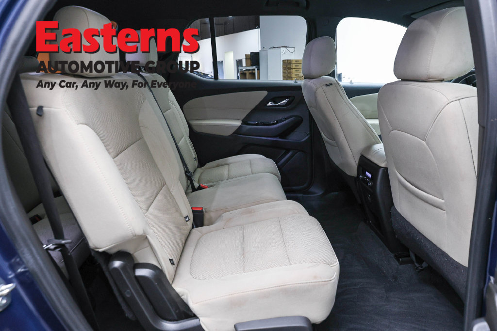 Used 2023 Chevrolet Traverse LS w/ Safety Package FWD image 24