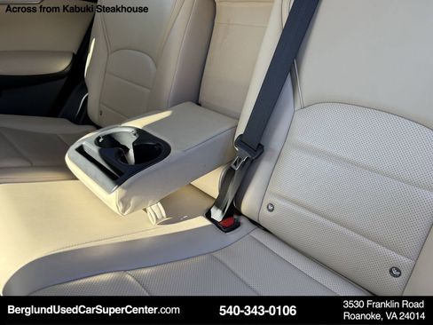 Used 2021 INFINITI QX50 Essential w/ Convenience Package image 33