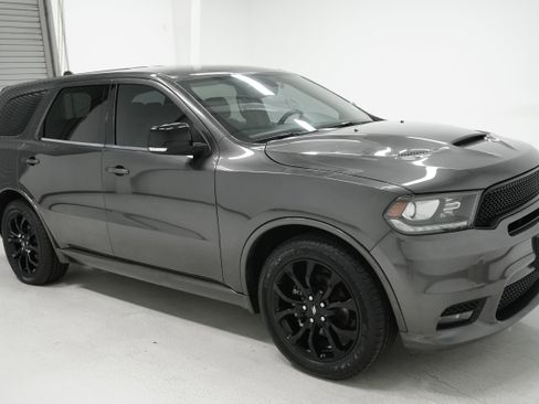 Used 2019 Dodge Durango GT image 3