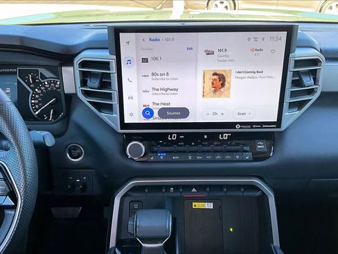 Used 2023 Toyota Tundra Limited w/ Power Package image 7