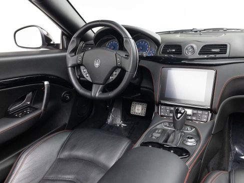 Used 2019 Maserati GranTurismo Sport image 12