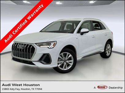 Certified 2025 Audi Q3 2.0T Premium w/ Convenience Package