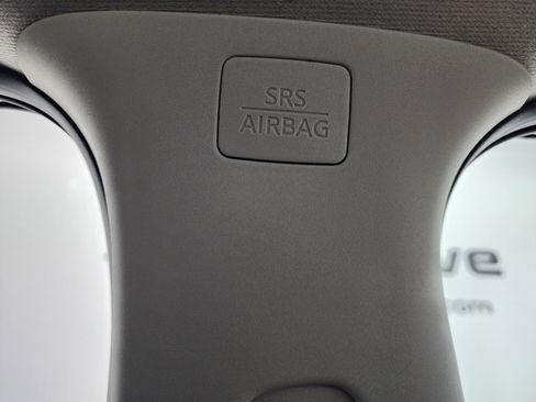 Used 2023 Nissan Sentra SV image 40