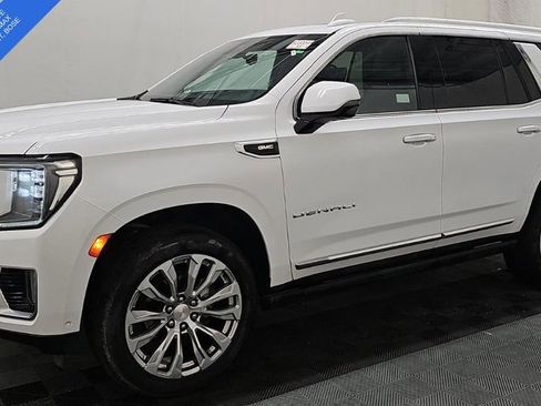Used 2024 GMC Yukon Denali w/ Denali Reserve Package AWD/4WD image 9