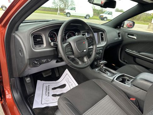 Used 2021 Dodge Charger SXT w/ Cold Weather Package AWD/4WD image 18