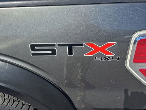 Used 2012 Ford F150 STX w/ STX Decor Pkg image 5