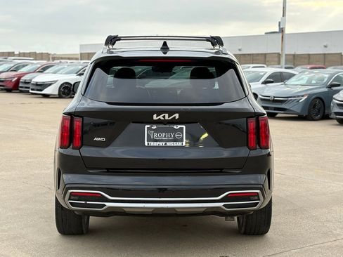 Used 2022 Kia Sorento SX image 8