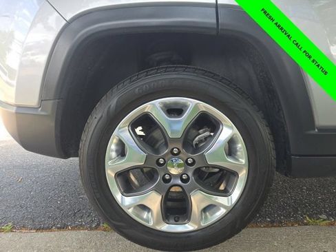 Used 2020 Jeep Compass Limited AWD/4WD image 45