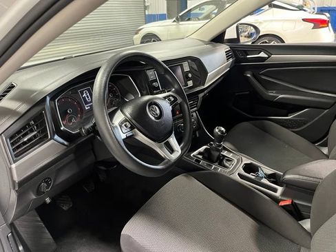 Used 2019 Volkswagen Jetta S w/ Driver Assistance Package FWD image 22
