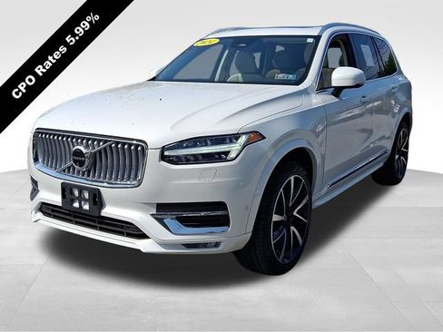 Certified 2024 Volvo XC90 B5 Plus w/ Protection Package Premier AWD/4WD image 4