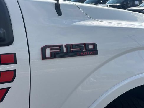 Used 2020 Ford F150 Lariat w/ Equipment Group 502A Luxury AWD/4WD image 11