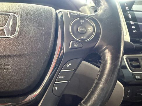Used 2018 Honda Pilot Elite image 59