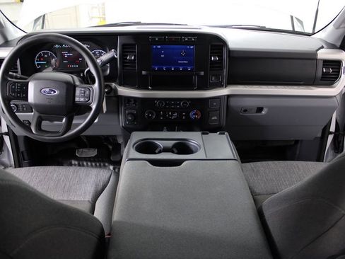 Used 2024 Ford F350 XLT w/ FX4 Off-Road Package AWD/4WD image 27