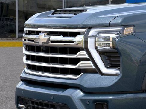 New 2026 Chevrolet Silverado 2500 High Country w/ Technology Package image 13