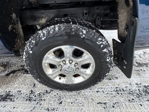 Used 2019 RAM 2500 Big Horn image 32