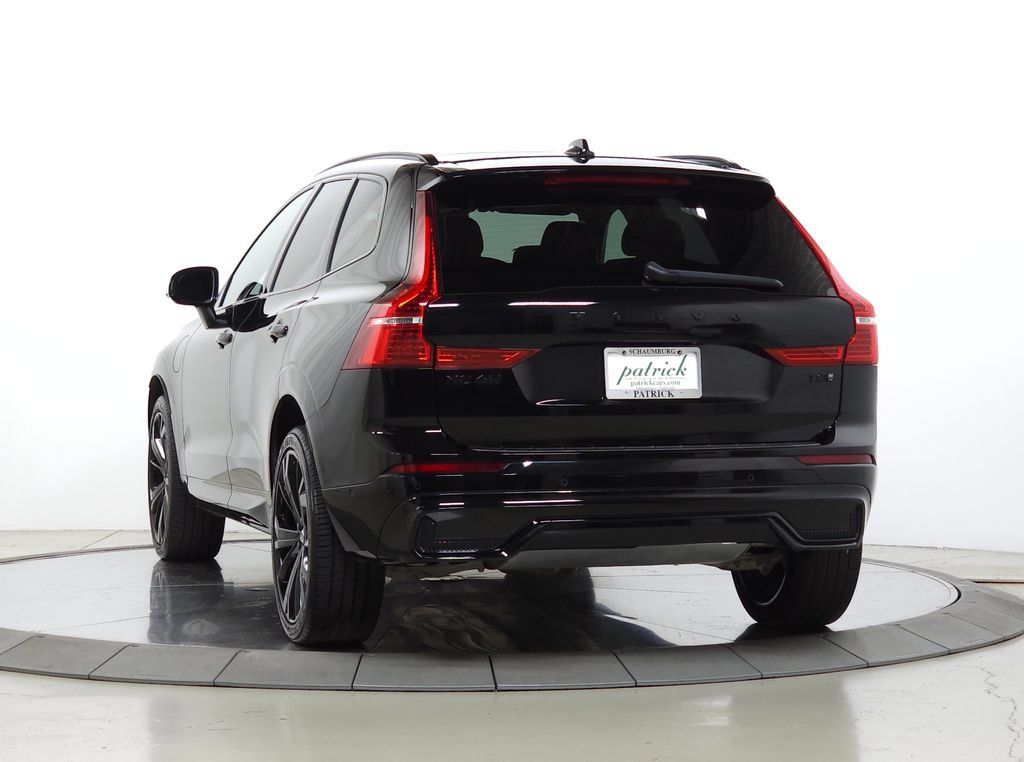 Used 2025 Volvo XC60 T8 Ultra w/ Protection Package Premier AWD/4WD image 5