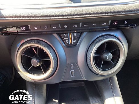 Used 2024 Chevrolet Blazer Premier w/ Driver Confidence II Package AWD/4WD image 20