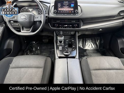 Certified 2025 Nissan Rogue SV image 10