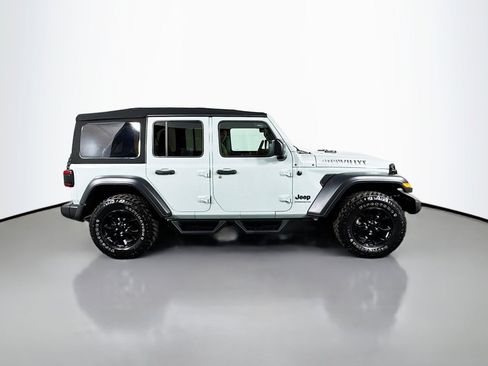 Used 2023 Jeep Wrangler Willys image 6