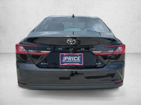 Certified 2025 Toyota Camry LE FWD image 8