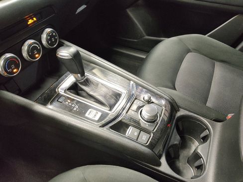 Used 2020 MAZDA CX-5 Sport FWD image 26