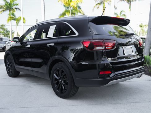 Used 2020 Kia Sorento EX FWD image 22