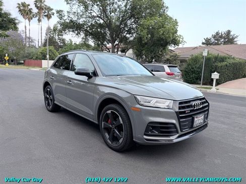 Used 2020 Audi SQ5 Premium Plus w/ Premium Plus Package AWD/4WD image 3