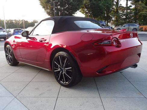New 2026 MAZDA MX-5 Miata Grand Touring RWD image 28
