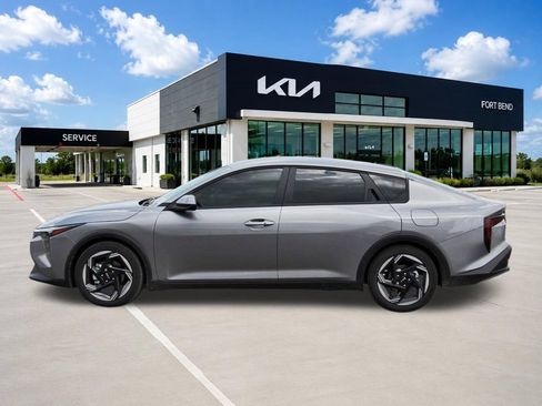 New 2026 Kia K4 EX FWD image 8
