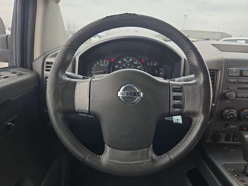 Used 2007 Nissan Titan SE image 22