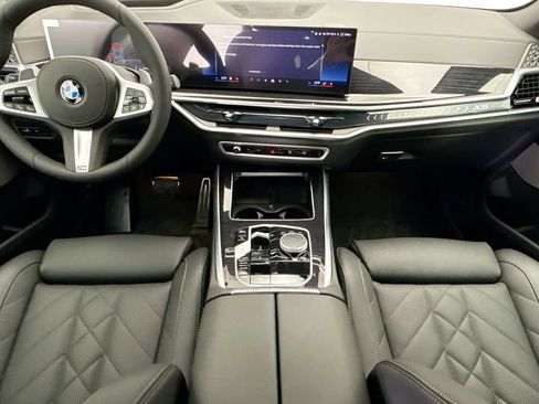 New 2026 BMW X5 xDrive40i AWD/4WD image 13