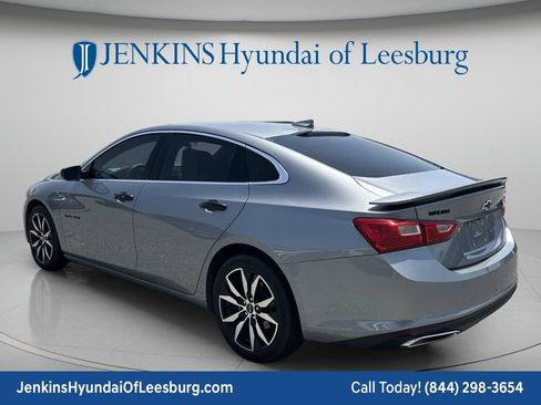 Used 2023 Chevrolet Malibu RS FWD image 7