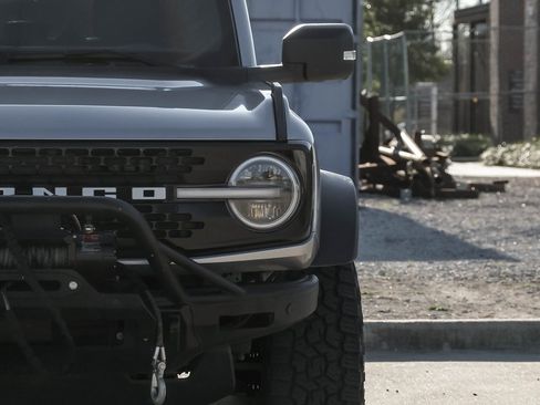 Used 2022 Ford Bronco Wildtrak image 49