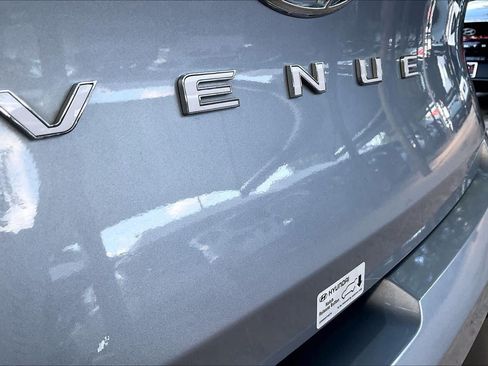 Certified 2026 Hyundai Venue SEL FWD image 10