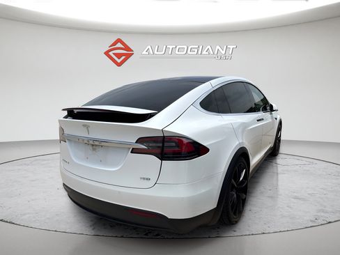 Used 2018 Tesla Model X 75D AWD/4WD image 6