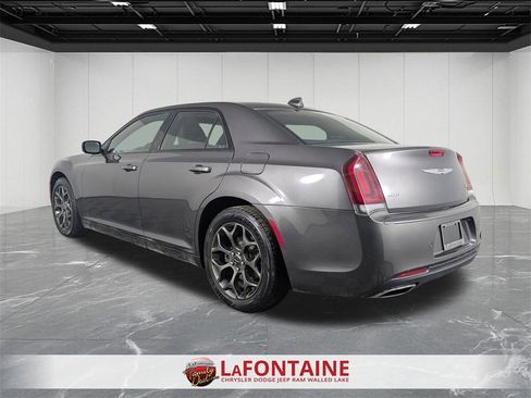 Certified 2018 Chrysler 300 S w/ Safetytec Plus Group image 3