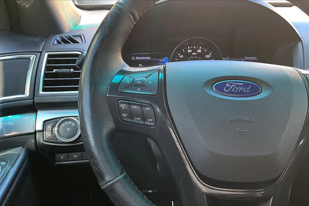 Used 2016 Ford Explorer Sport w/ Equipment Group 401A AWD/4WD image 24