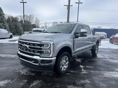 Used 2023 Ford F350 Lariat w/ Lariat Ultimate Package image 16