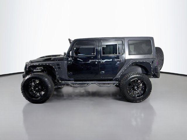 Used 2018 Jeep Wrangler Unlimited Rubicon w/ Cold Weather Group AWD/4WD image 6