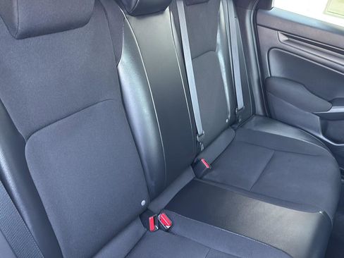 Used 2022 Honda Civic Sport image 25