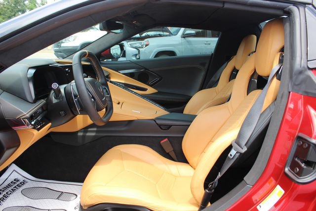 Used 2023 Chevrolet Corvette Stingray Premium Conv w/ Z51 Performance Package RWD image 7