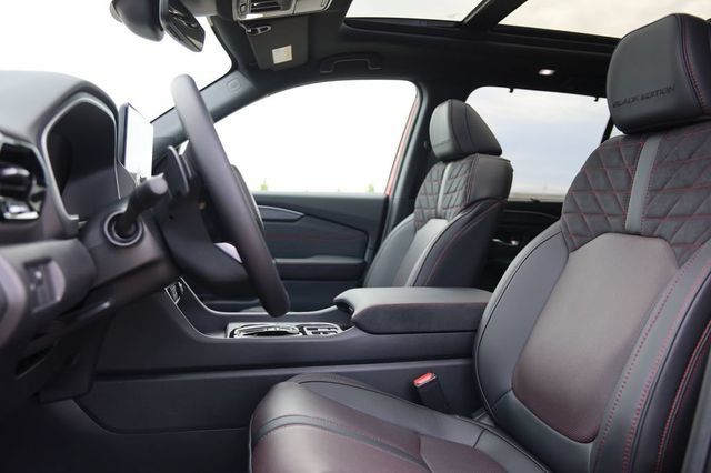 New 2026 Honda Pilot Black Edition image 9